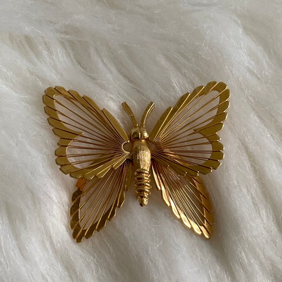 Vintage Gold-plated Butterfly Brooch Signed Monet - image 7