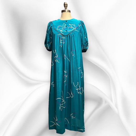 Hawaiian nightgown hotsell
