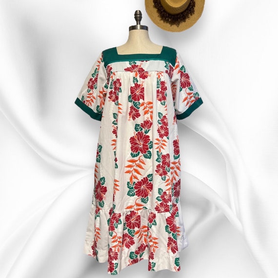 Hawaiian Shortie Muumuu Dress Hibiscus Heliconia F