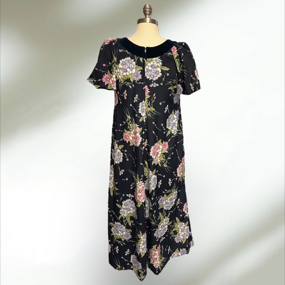 Vintage Hawaiian Muumuu Dress Floral Loungewear H… - image 8