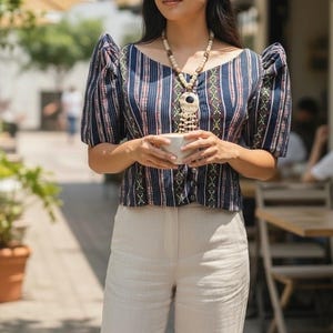 Bolero Handvävd Filipiniana Maria Clara Storlek Medium Inabel Etnisk väv Tribal Flerfärgad Röd Blå