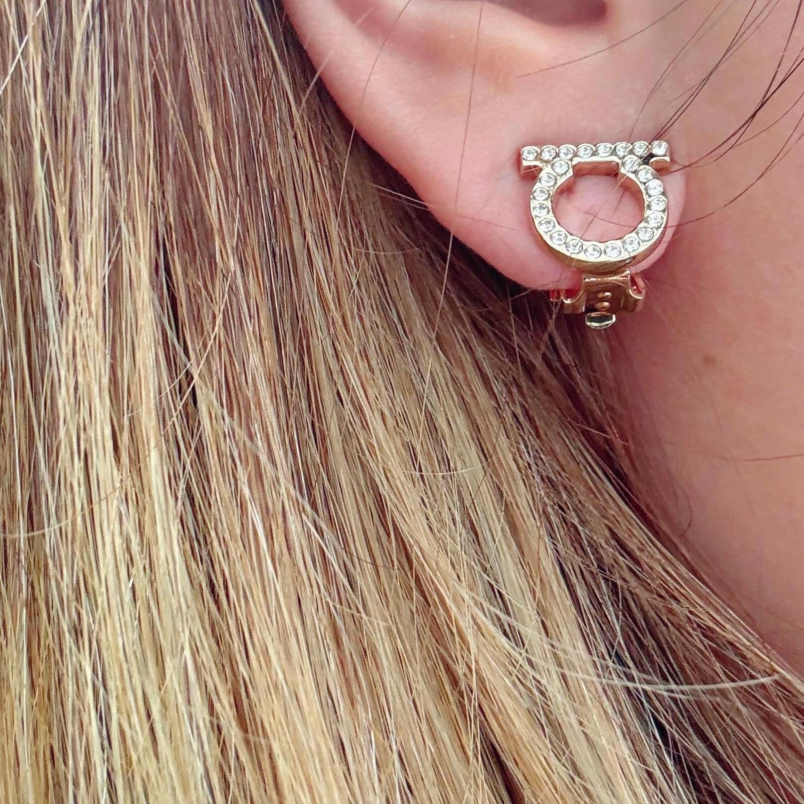 ピアス Salvatore Ferragamo Gold l Earrings Gancini earrings - L - Women | Ferragamo