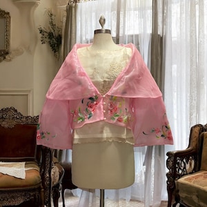 Handbeschilderde Filipiniana Alampay bloemensjaal Maria Clara Pink Pañuelo 2X zijde