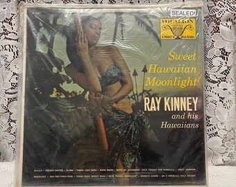 Vintage Vinyl Ray Kinney And His Hawaiians Sweet Hawaiian Moonlight Decca Record