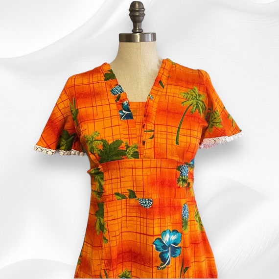 Vintage Hawaiian Muumuu Maxi Dress Barkcloth Cott… - image 2