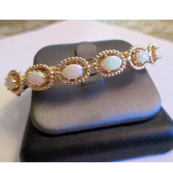 Estate 14KT Opal Yellow Gold genuine stones Bracelet Bangle Heavy At 20 grams !!7 inch size pristine condition solid yellow gold