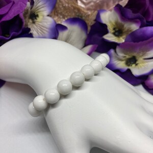 White jade beaded bracelet, stretchy bracelet, stackable
