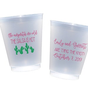 Fiesta wedding shower cups, Personalized plastic cups, Fiesta party cups, Couples shower cups, Stock the bar party, fiesta themed shower