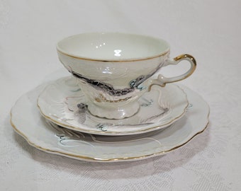 Vintage 3 piezas moriage blanco brillo dragonware taza, platillo y plato