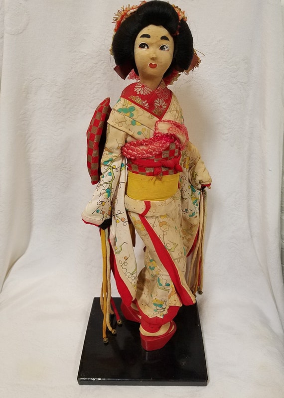 vintage japanese geisha doll