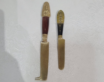 仏像が浮き彫りされたヴィンテージのカクテル用サービング器具
