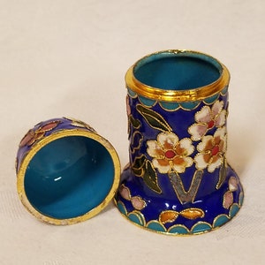 Vintage Chinese brass and enamel floral cloissone vase/spice jar with lid in a padded red lined box