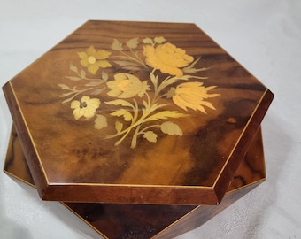 Vintage Italian marquetry musical jewelry/ trinket box