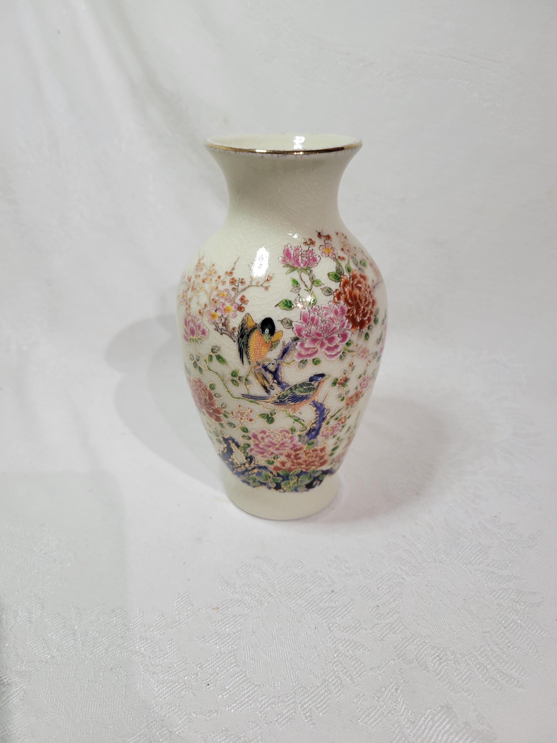 Vintage Porcelain Vase With Birds, Made in Japan - Etsy Finland