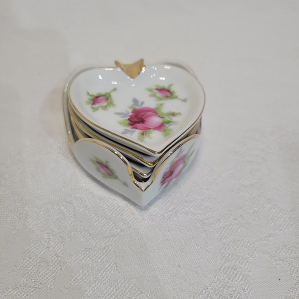 Vintage hand painted Lefton China heart shaped bowl with individual ashtrays/nut cups