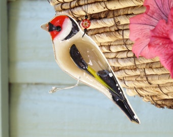 Fused glass goldfinch bird - bird lover gift, colourful birds - british birds - nature lover gift - garden ornament - british wildlife