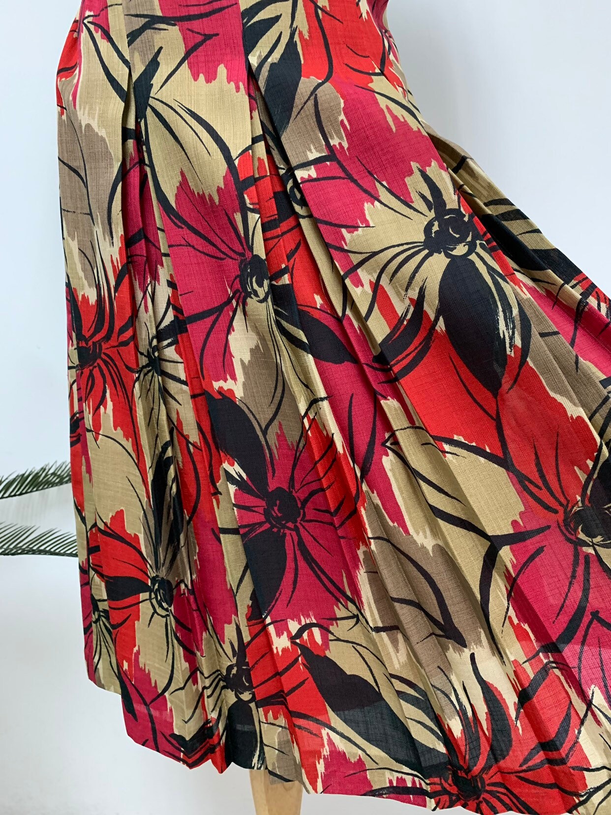 Fabulous Vintage Abstract Floral Pattern Skirt / High Waist Etsy