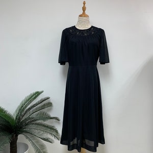 Fabulous Vintage Japanese Black Floral Lace Collar Cocktail Dress / Party Dress / Summer Dress / Made in Japan / Size Small image 8