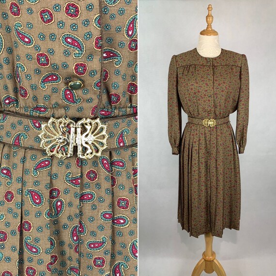 Elegant Vintage Japanese Paisley Print Dress with