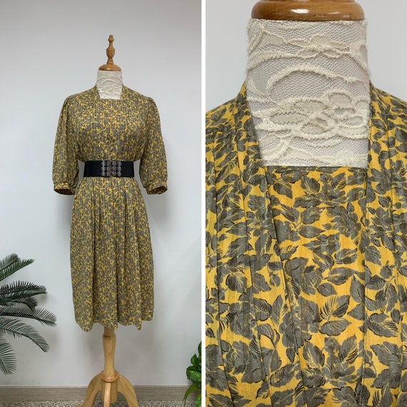 1970s Japanese Vintage Floral Pattern Dress / Squ… - image 1
