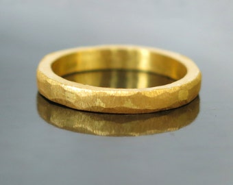 Hammered gold wedding band, Modern gold ring, Modern wedding band, Unique wedding ring, Men's gold ring, Simple gold band, Mens wedding band