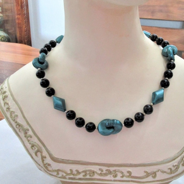 Vintage- Necklace- Lucite- Chunky - 1960- 1950- Retro- MCM- Mod- 1950- Mid Century- Teal - Black- Groovy- Retro- 18 inches