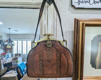 Stunning-  Rare- Antique-  Art Nouveau- Purse- Leather- Hand Tooled- Edwardian- Twist Lock- Suede Interior- Amity- 1915- Collector-Gift