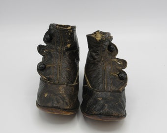 antique childrens shoes