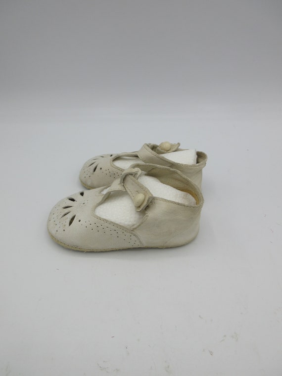 Antique Baby Doll Shoes- Leather- White - Mary Ja… - image 6