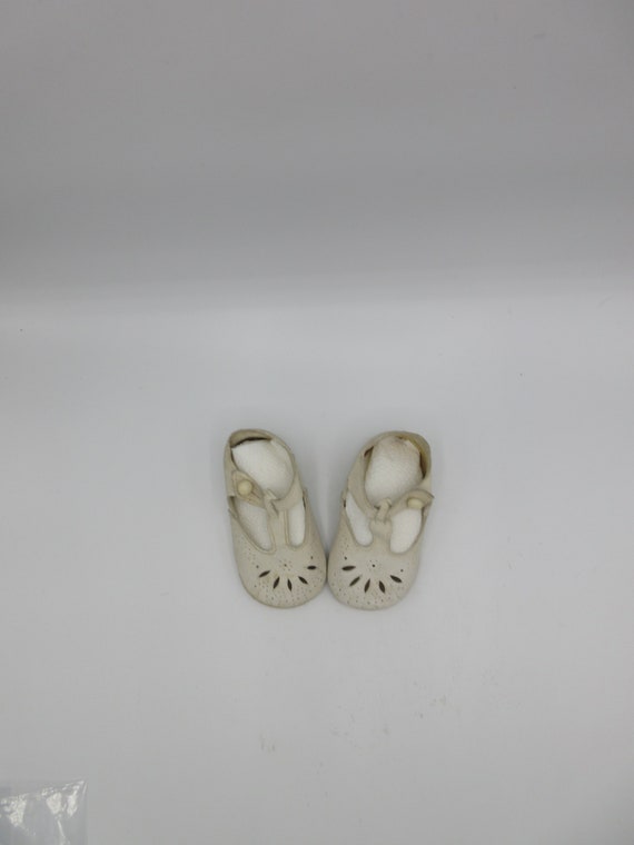 Antique Baby Doll Shoes- Leather- White - Mary Ja… - image 7