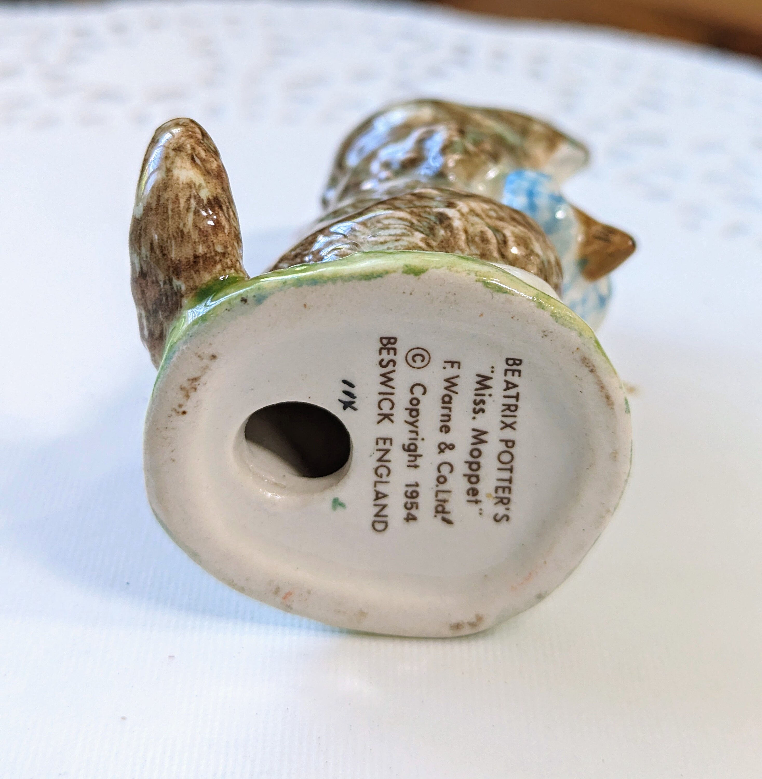 Antique -beatrix Potter- Miss Moppet - Cat- Rare- Beswick -england