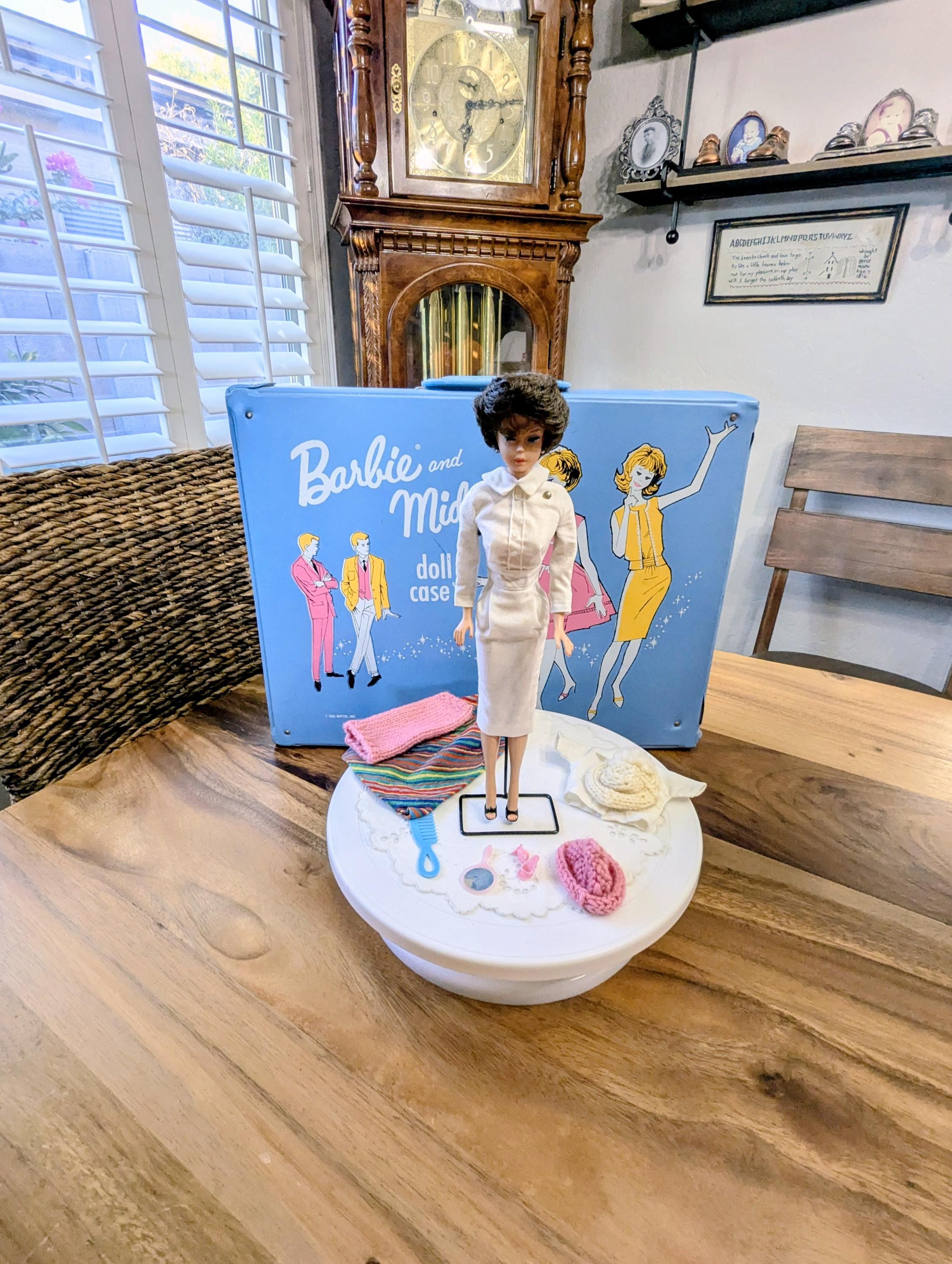 Bubble Cut Barbie - Etsy