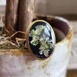 Real flower resin ring, cottagecore ring, pressed flower jewelry, retro resin ring, nature jewelry, botanical jewelry, handmade gifts, gift