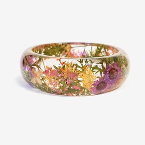 Unique gift for mom, mother&#39;s day gift, pressed flower bangle, real flower bracelet, nature jewelry, pressed flower jewelry, nature inspired