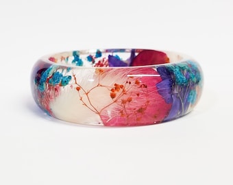 resin bangle bracelet, real flower bracelet, real flower jewelry bangle, resin jewelry, pressed flower jewelry, flower bangle, nature gifts