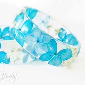 pressed real flower bracelet, resin bracelet, mothers day gifts, gift for mom, birthday gift idea for women, image 4