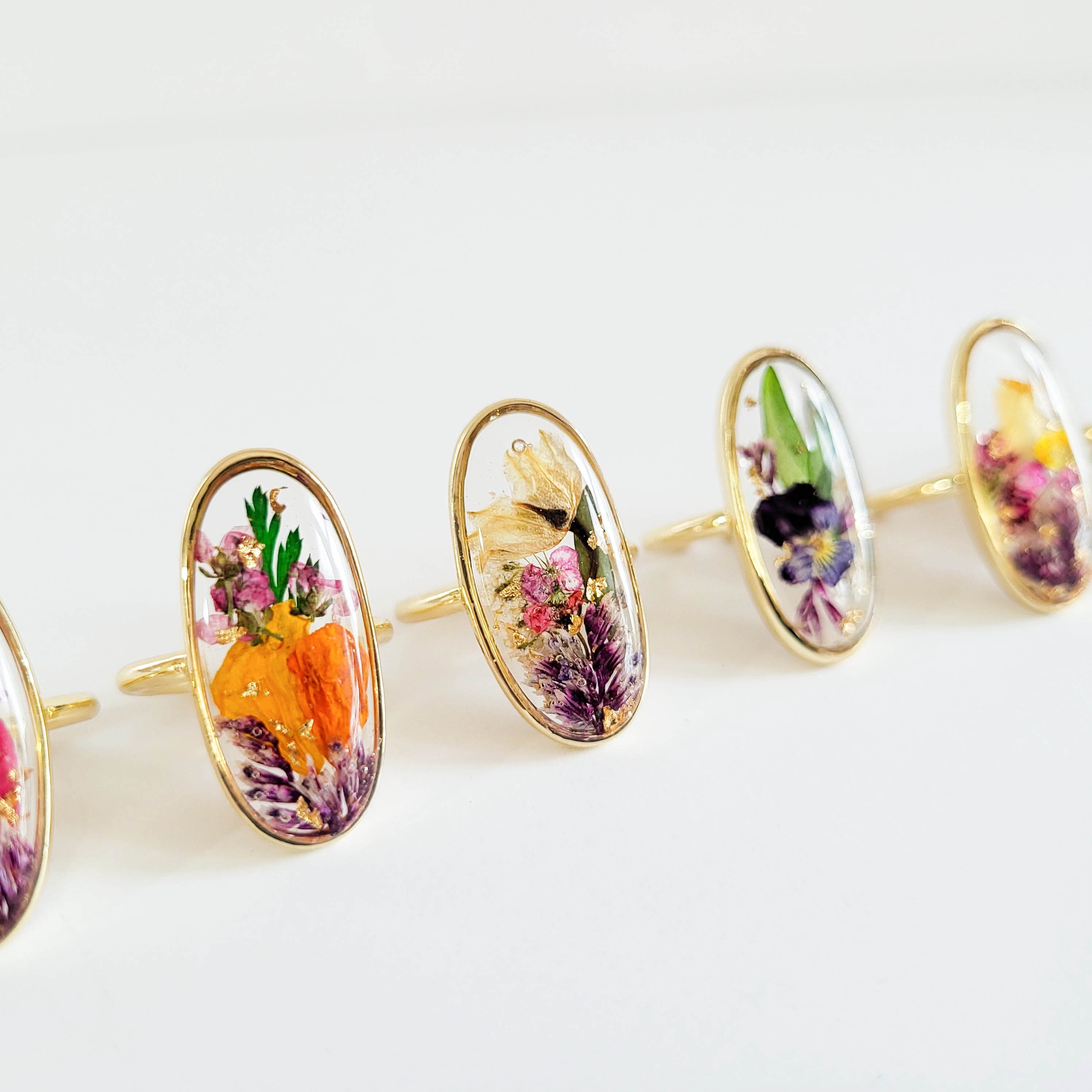 Personalized birth flower ring, birth month flower jewelry, personalized birthday gift for her, nature inspired ring, custom resin ring