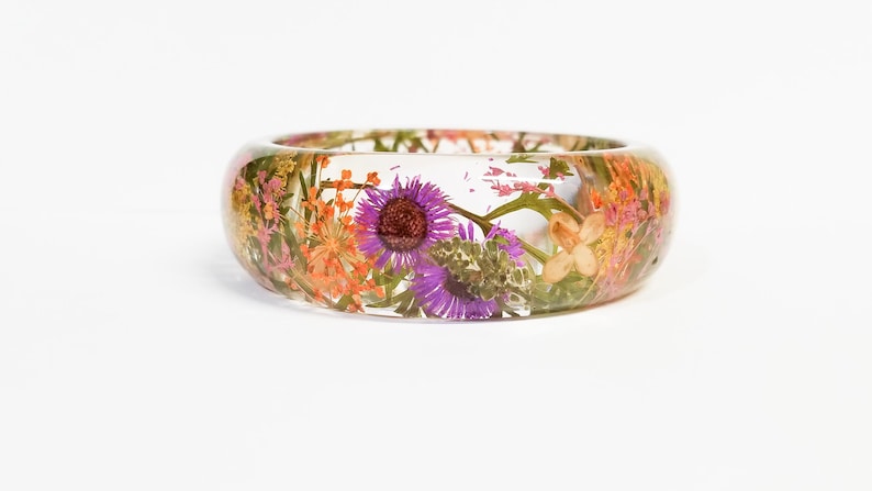 Unique gift for mom, mother's day gift, pressed flower bangle, real flower bracelet, nature jewelry, pressed flower jewelry, nature inspired image 6