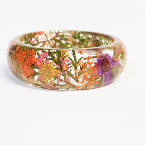 Unique gift for mom, mother's day gift, pressed flower bangle, real flower bracelet, nature jewelry, pressed flower jewelry, nature inspired image 7