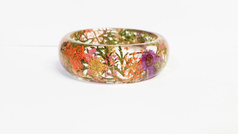 Unique gift for mom, mother's day gift, pressed flower bangle, real flower bracelet, nature jewelry, pressed flower jewelry, nature inspired image 7