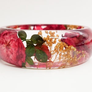 rose jewelry, real flower bangle, real flower bracelet, resin bracelet, botanical gifts, real flower jewelry, handmade jewelry gifts