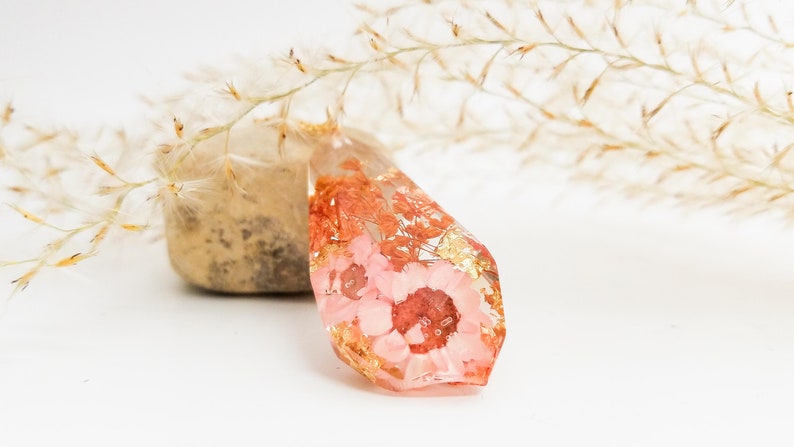 rea flower crystal shaped necklace gift ideas for her nature lover gift resin necklace unique jewelry nature jewelry handmade jewelry