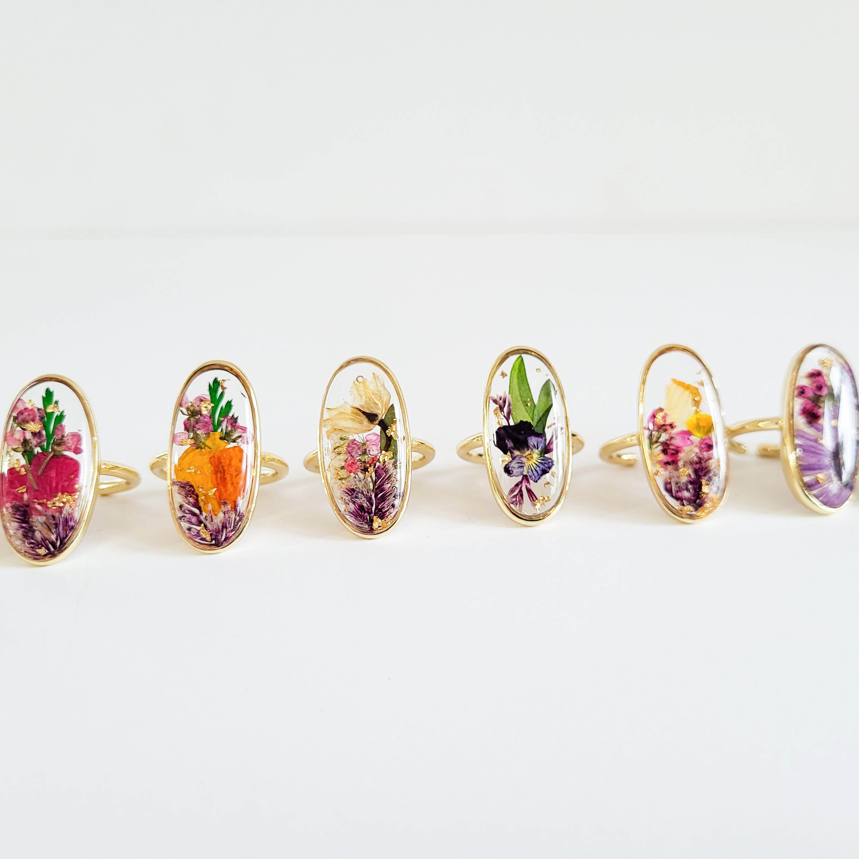 Personalized birth flower ring, birth month flower jewelry, personalized birthday gift for her, nature inspired ring, custom resin ring