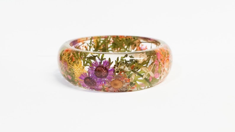 Unique gift for mom, mother's day gift, pressed flower bangle, real flower bracelet, nature jewelry, pressed flower jewelry, nature inspired image 3