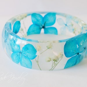 pressed real flower bracelet, resin bracelet, mothers day gifts, gift for mom, birthday gift idea for women, image 5