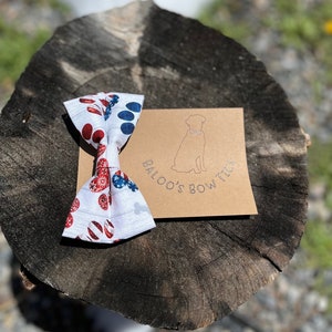 Patriotic Paw Print Dog Bow Tie