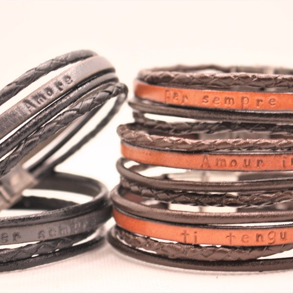 Bracelet homme multirangs de cuirs gravés et inox.