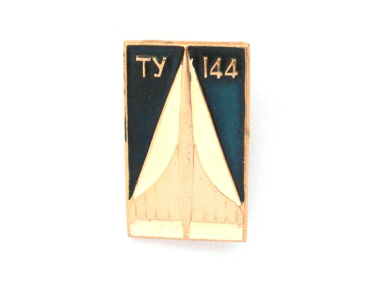 Lot De 5 Pins Vintage URSS – Kiev Aeroflot & Aéroport Boryspil – Insignes Soviétiques