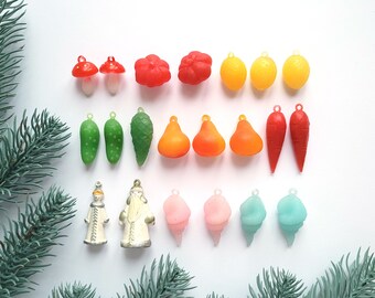 Set van 21 mini-kerstboomversieringen, groenten, plastic kerstornament, kerstman, sneeuwmeisje, nieuwjaar, USSR, Sovjet-Unie, jaren 1970
