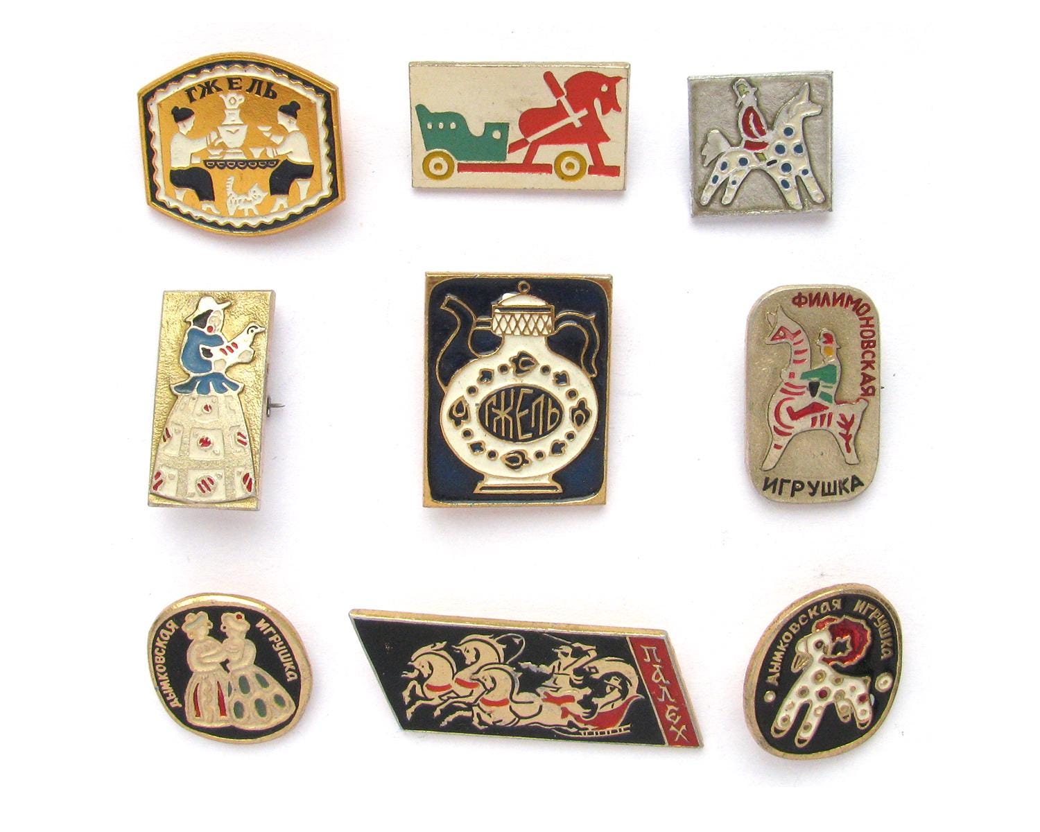 ヘタリア　イギリス　金属バッジ　ピンバッジ ロシアの民芸品ピンバッジ、セットから選ぶ、おもちゃ、ヴィンテージの